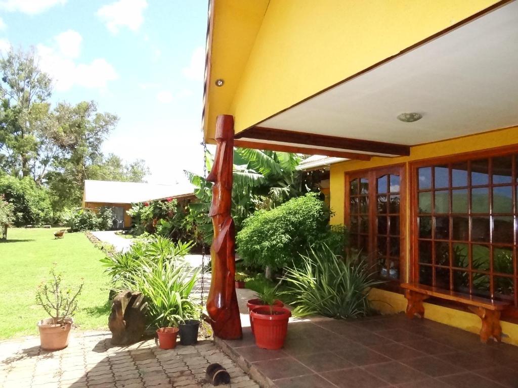Cabañas Rapa Nui Orito Hanga Roa Exterior foto