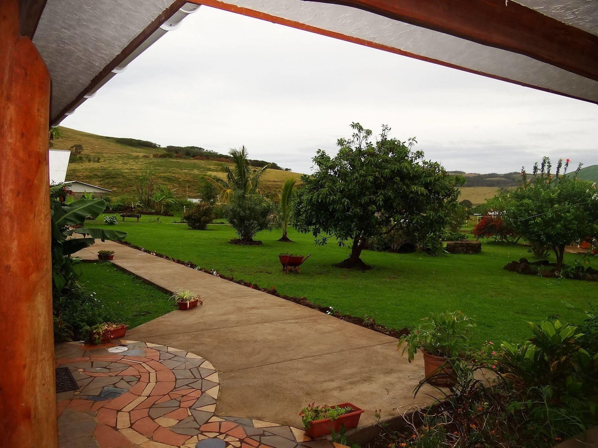 Cabañas Rapa Nui Orito Hanga Roa Exterior foto